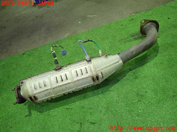 1UPJ-9233322661]ステップワゴン スパーダ(RG1)触媒1 中古_4