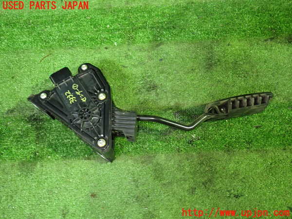 1UPJ-9233326381]ステップワゴン スパーダ(RG1)センサー1 (アクセルペダル) 中古_3