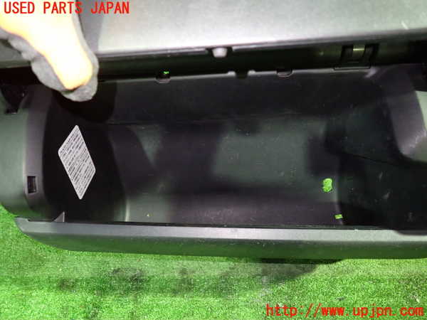 1UPJ-9233327516]ステップワゴン スパーダ(RG1)グローブボックス1 中古_2