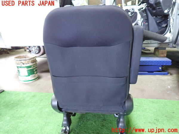 1UPJ-9233327065]ステップワゴン スパーダ(RG1)助手席シート 中古_5
