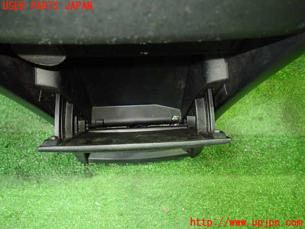 1UPJ-9233327549]ステップワゴン スパーダ(RG1)コンソール 中古_3