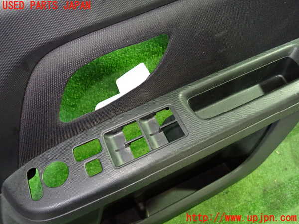 1UPJ-9233321234]ステップワゴン スパーダ(RG1)右前ドア内張り 中古_2