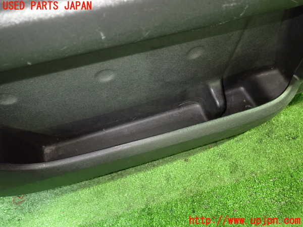 1UPJ-9233321264]ステップワゴン スパーダ(RG1)左前ドア内張り 中古_3