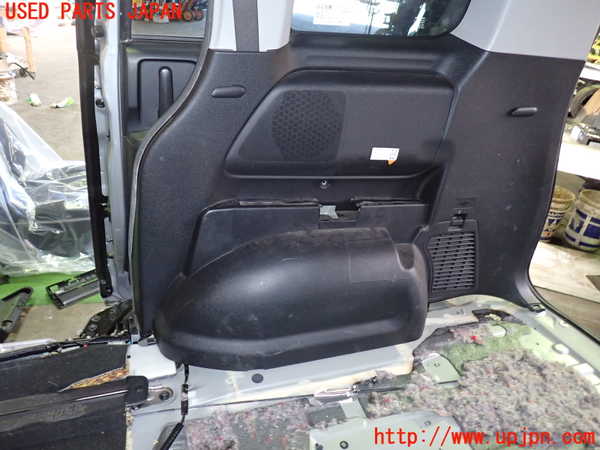 1UPJ-9233327675]ステップワゴン スパーダ(RG1)右リアピラートリム 中古_4