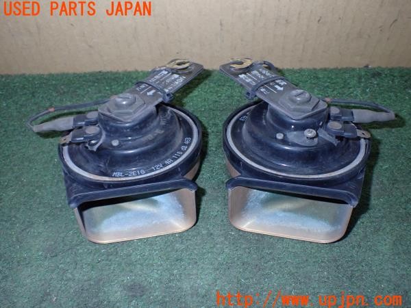 3UPJ=9233330563]アイシス プラタナ(ANM10W)前期 Mitsuba ミツバ MBH-2E17 MBL-2E18 ALPHAⅡ ホーン クラクション 中古_2