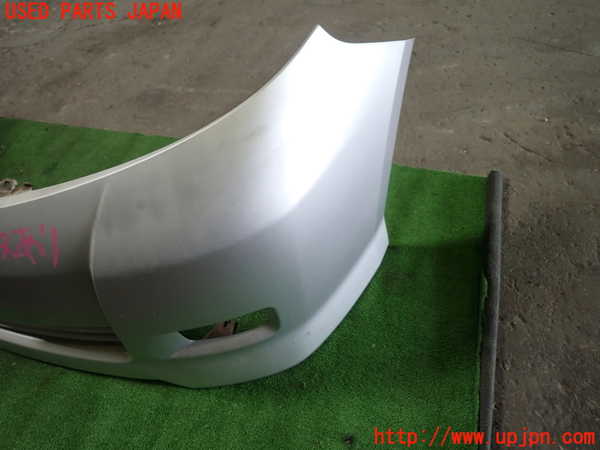 1UPJ-9233331010]アイシス(ANM10W)フロントバンパー 中古_2