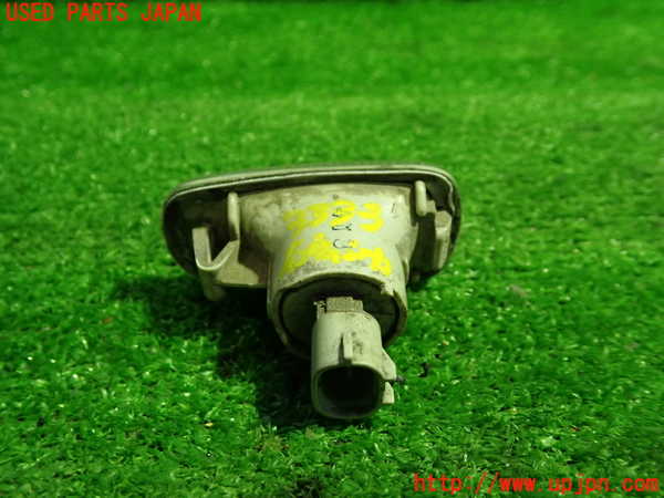 1UPJ-9233331160]アイシス(ANM10W)右ウィンカーレンズ 中古_3