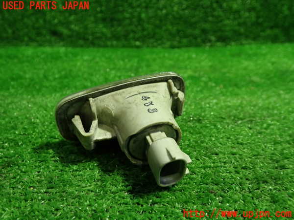 1UPJ-9233331162]アイシス(ANM10W)左ウィンカーレンズ 中古_2