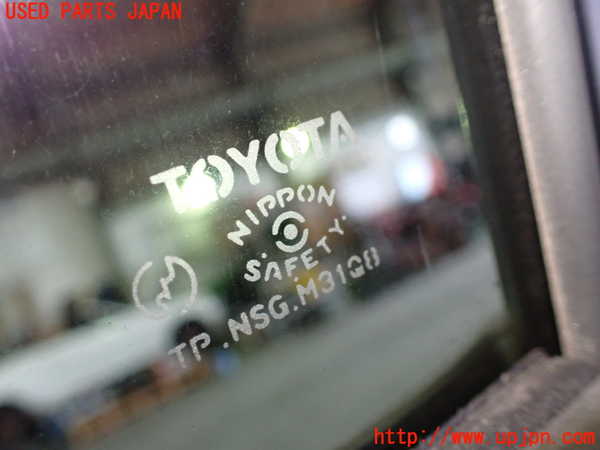 1UPJ-9233331290]アイシス(ANM10W)右後ドア NSG M31Q8 中古_2