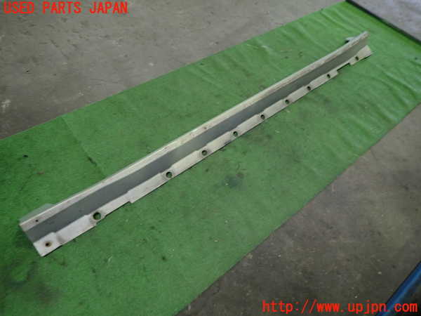 1UPJ-9233331392]アイシス(ANM10W)左サイドステップ 中古_3