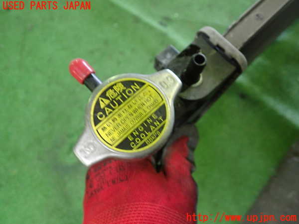 1UPJ-9233332321]アイシス(ANM10W)ラジエーター1 中古_2