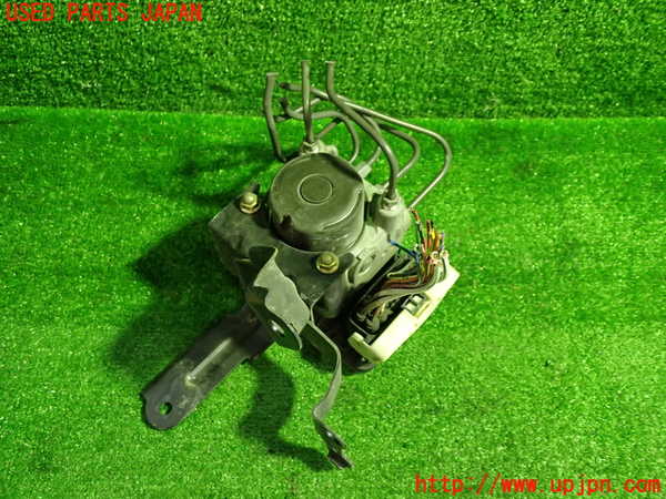 1UPJ-9233334040]アイシス(ANM10W)ABSアクチュエーター 中古_3