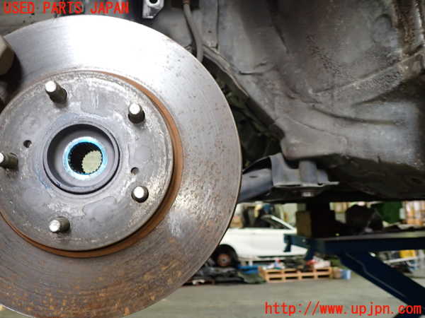 1UPJ-9233334295]アイシス(ANM10W)左フロントナックルハブ 中古_2