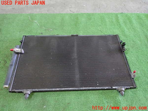 1UPJ-9233336031]アイシス(ANM10W)エアコンコンデンサー1 中古_2