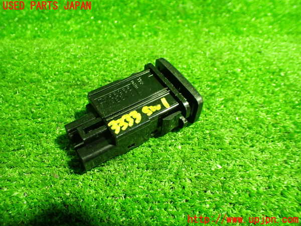 1UPJ-9233336306]アイシス(ANM10W)スイッチ1 (スライドドア) 中古_3