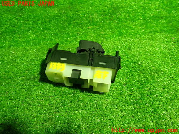 1UPJ-9233336245]アイシス(ANM10W)左前パワーウィンドウスイッチ 中古_2