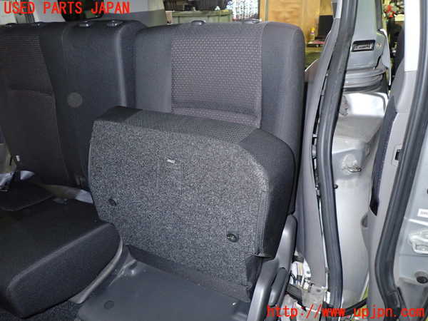 1UPJ-9233337175]アイシス(ANM10W)左2列目シート 中古_5