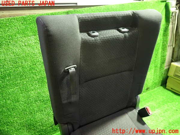 1UPJ-9233337235]アイシス(ANM10W)右3列目シート 中古_2