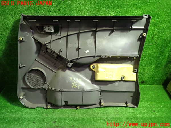 1UPJ-9233331264]アイシス(ANM10W)左前ドア内張り 中古_3