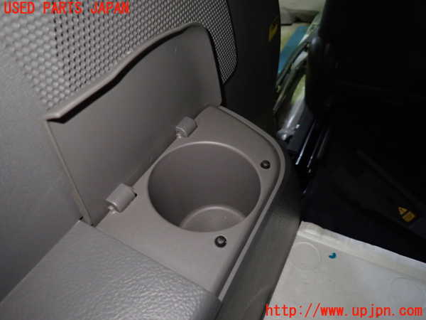 1UPJ-9233337680]アイシス(ANM10W)左リアピラートリム 中古_2