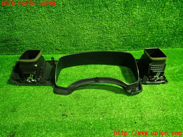 1UPJ-9233337510]アイシス(ANM10W)メーターフード 中古_3