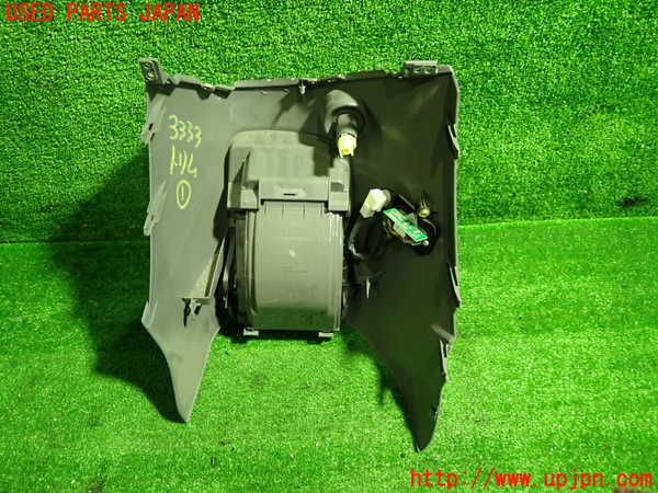 1UPJ-9233337691]アイシス(ANM10W)内装トリム類1 中古_4