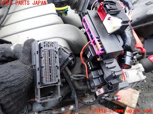 1UPJ-9233342010]アウディ・A6(4GCHVS)エンジン CHV 4WD 中古_3