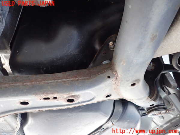 1UPJ-9233345295]アウディ・A6(4GCHVS)リアメンバー 中古_4