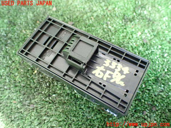 1UPJ-9233346240]アウディ・A6(4GCHVS)右前パワーウィンドウスイッチ 中古_2