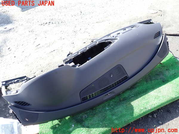 1UPJ-9233347505]アウディ・A6(4GCHVS)ダッシュボード 中古_2