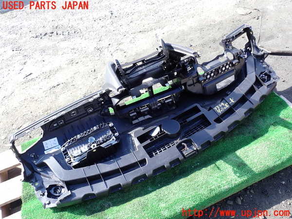 1UPJ-9233347505]アウディ・A6(4GCHVS)ダッシュボード 中古_4