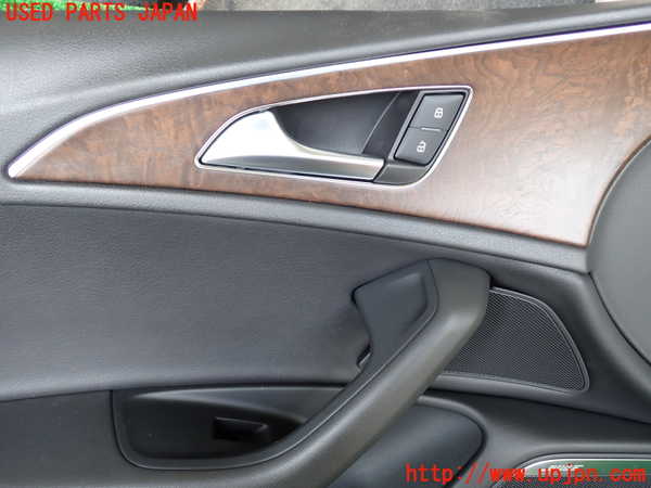 1UPJ-9233341264]アウディ・A6(4GCHVS)左前ドア内張り 中古_2