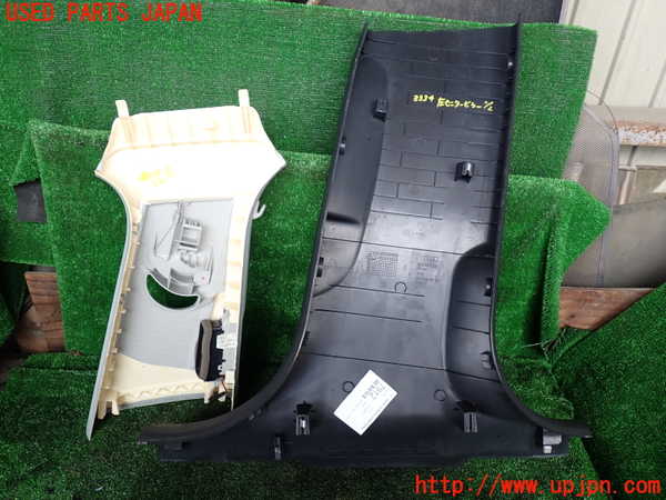 1UPJ-9233347670]アウディ・A6(4GCHVS)左センターピラートリム 中古_2