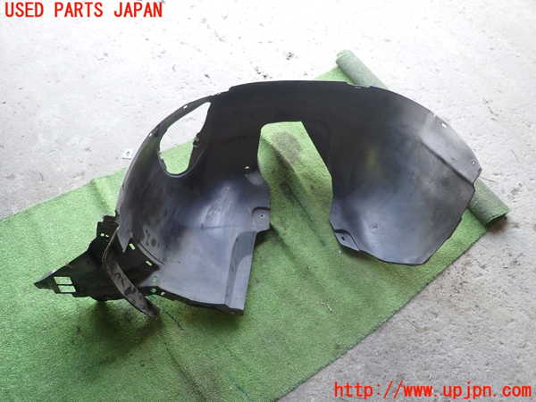 1UPJ-9233351090]VW ザ･ビートル(16CPL)右前フェンダーライナー 中古_3