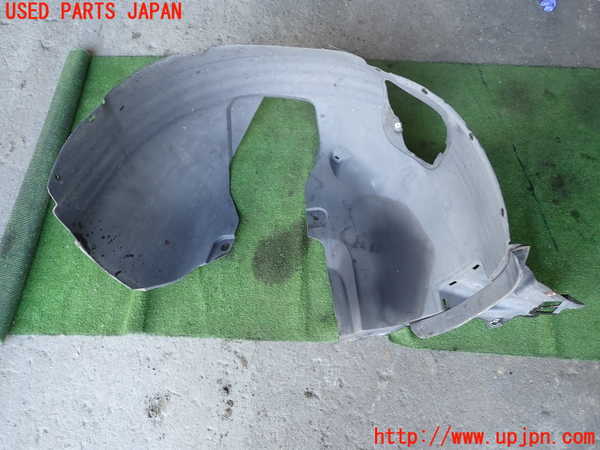 1UPJ-9233351092]VW ザ･ビートル(16CPL)左前フェンダーライナー 中古_3