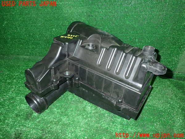 1UPJ-9233352560]VW ザ･ビートル(16CPL)エアクリーナーボックス 中古_2