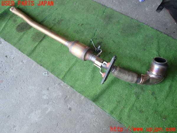 1UPJ-9233352661]VW ザ･ビートル(16CPL)触媒1 中古_4