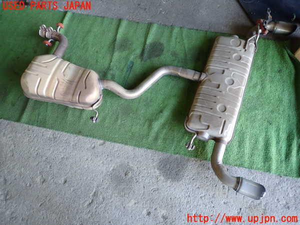 1UPJ-9233352671]VW ザ･ビートル(16CPL)リアマフラー1 中古_5