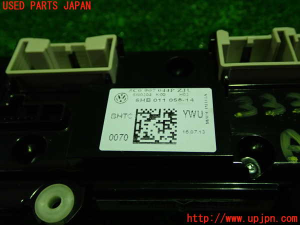 1UPJ-9233356066]VW ザ･ビートル(16CPL)エアコンスイッチ1 中古_2