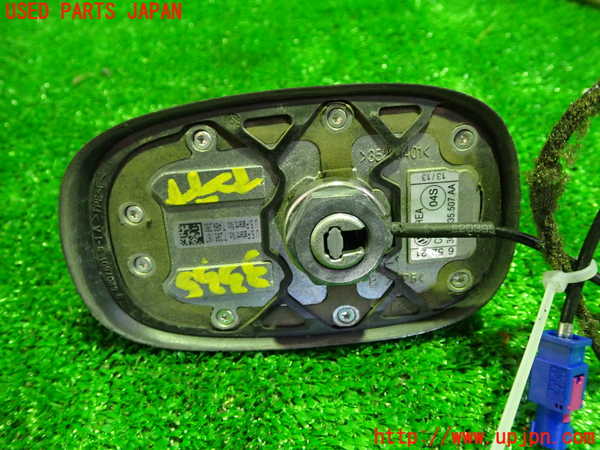 1UPJ-9233356550]VW ザ･ビートル(16CPL)アンテナ 中古_3