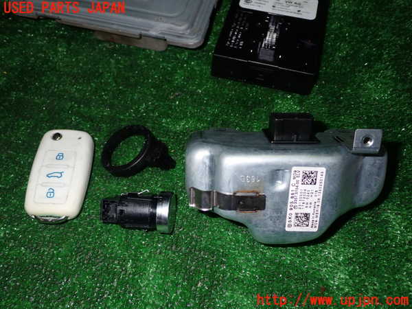 1UPJ-9233356110]VW ザ･ビートル(16CPL)エンジンコンピューター 中古_4