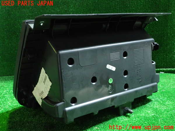 1UPJ-9233357516]VW ザ･ビートル(16CPL)グローブボックス1 中古_3