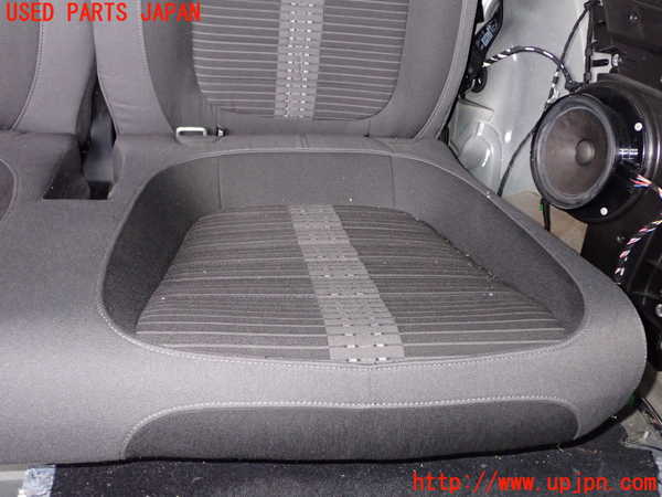 1UPJ-9233357385]VW ザ･ビートル(16CPL)リアシート 中古_4