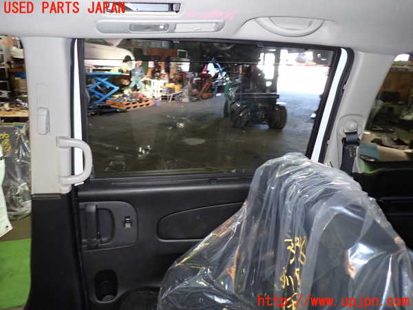 1UPJ-9233361290]セレナ Sハイブリッド(HC26)右後ドア M2L3 中古_5