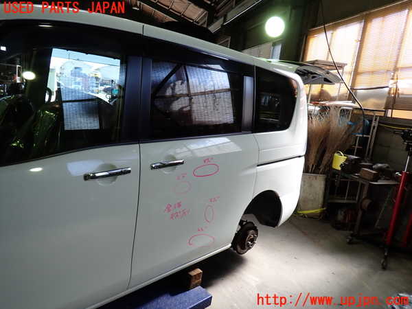 1UPJ-9233361320]セレナ Sハイブリッド(HC26)左後ドア M2L3 中古_2