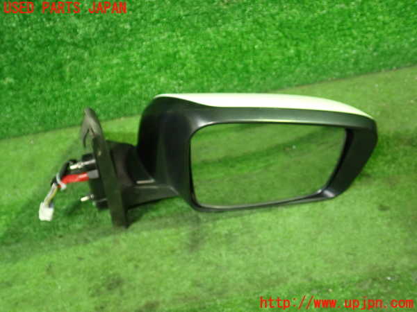 1UPJ-9233361210]セレナ Sハイブリッド(HC26)右ドアミラー 中古_3