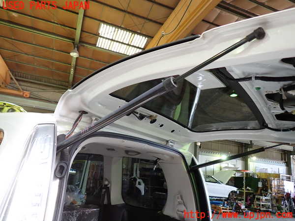 1UPJ-9233361584]セレナ Sハイブリッド(HC26)リアゲートダンパー 中古_2