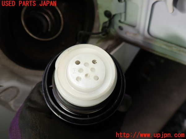 1UPJ-9233361690]セレナ Sハイブリッド(HC26)フューエルリッド 中古_3