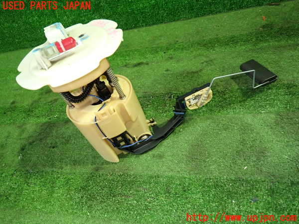 1UPJ-9233362510]セレナ Sハイブリッド(HC26)燃料ポンプ 中古_2