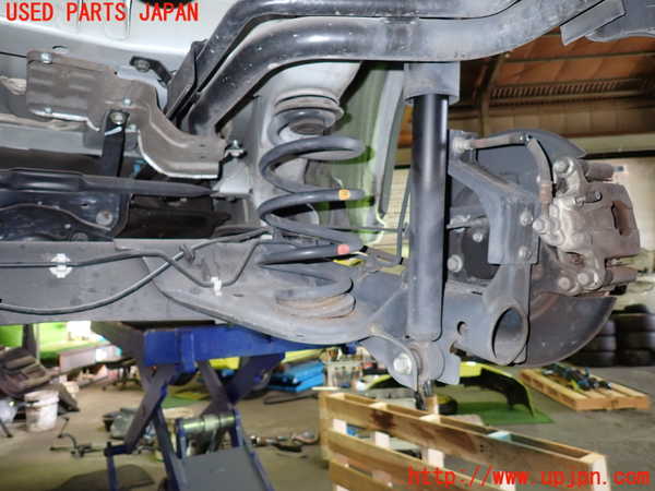 1UPJ-9233365380]セレナ Sハイブリッド(HC26)リアアクスルビーム 中古_3